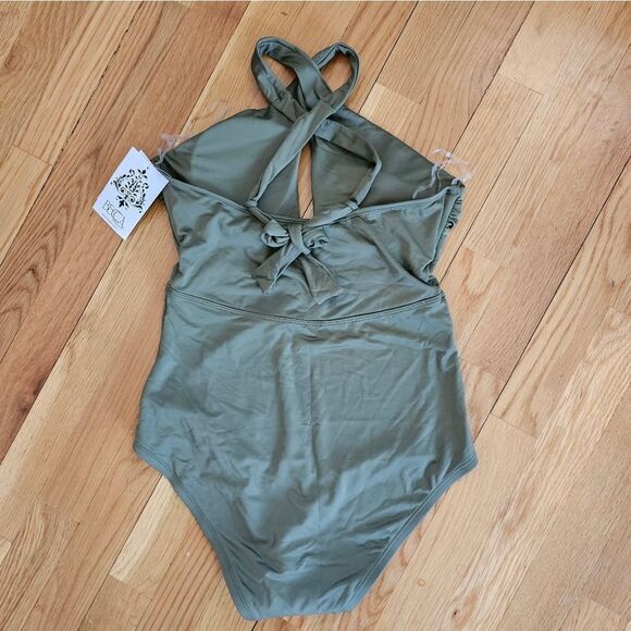 Becca by Rebecca Virtue Fine Line Tessa Crossover High Neck One-Piece Size Small - Picture 9 of 16